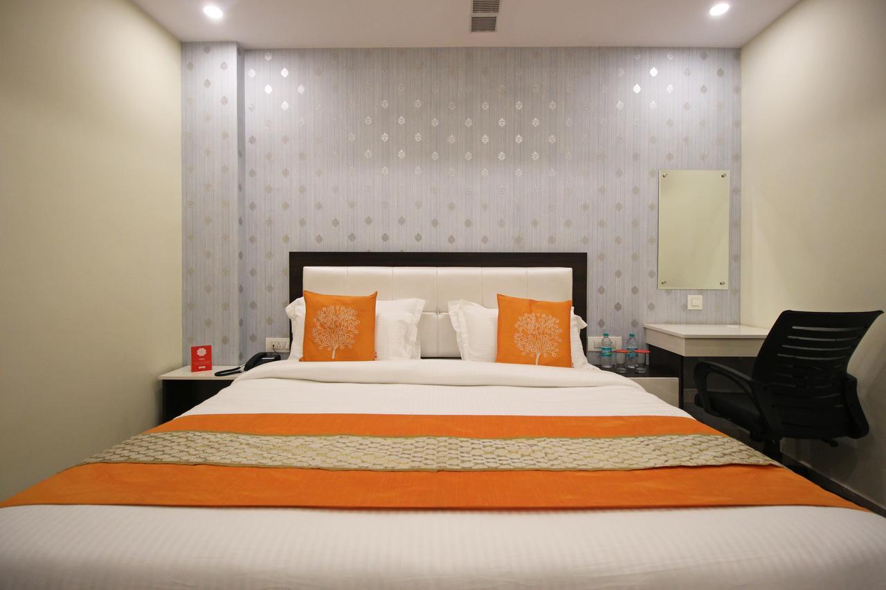 Oyo 8132 Hotel Kukreja デヘラードゥーン エクステリア 写真