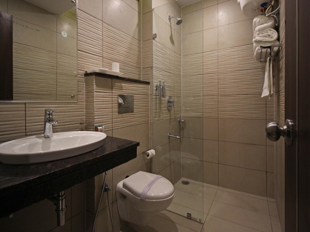 Oyo 8132 Hotel Kukreja デヘラードゥーン エクステリア 写真